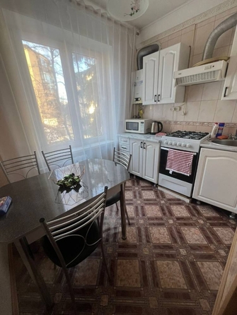 
   Продам 3-комнатную, 50 м², Советская ул

. Фото 1.
