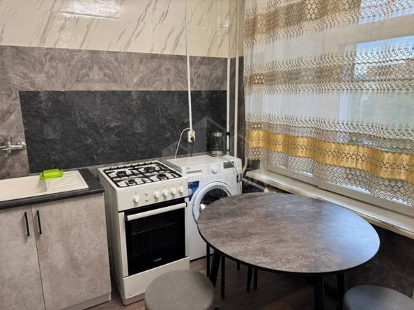 
  Продается 3-комн. квартира, 59.9 м², Зашкольный пер
. Фото 3.