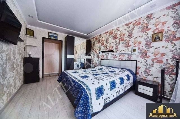 
   Продам 2-комнатную, 76.9 м², Крепостная ул

. Фото 14.