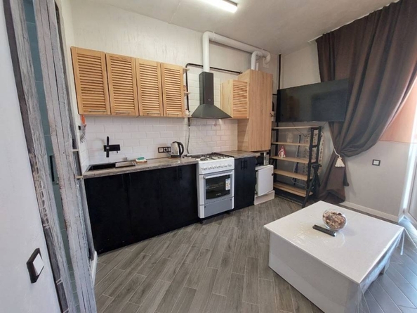 
  Продается 3-комн. квартира, 75 м², Декабристов ул
. Фото 9.