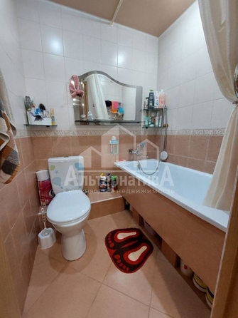 
  Продается 2-комн. квартира, 35.4 м², Красивая ул
. Фото 10.