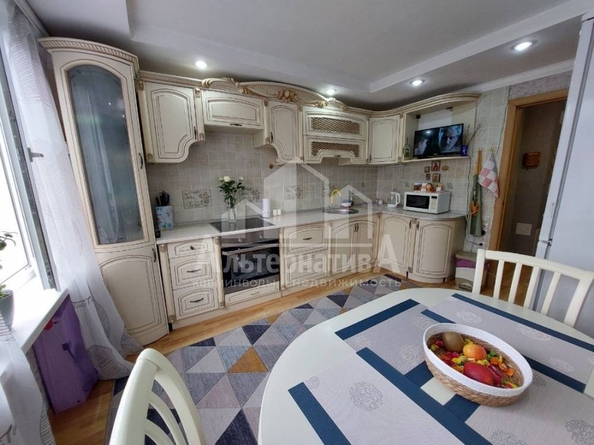 
   Продам 2-комнатную, 35.4 м², Красивая ул

. Фото 1.