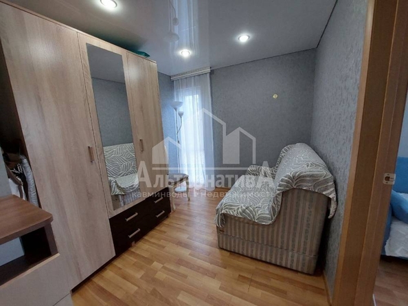 
   Продам 2-комнатную, 35.4 м², Красивая ул

. Фото 8.