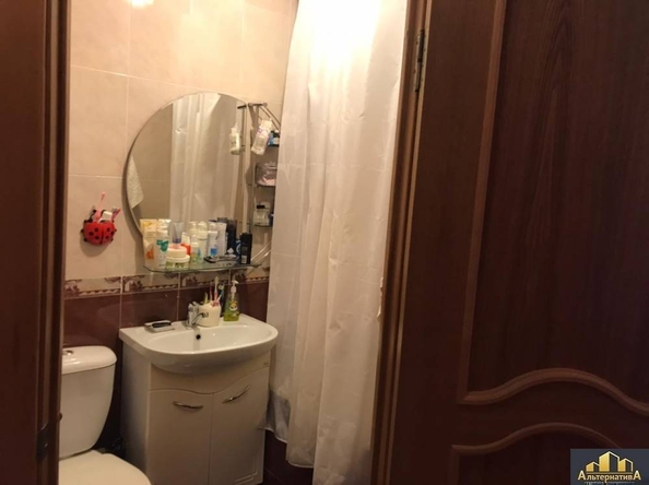 
   Продам 3-комнатную, 70 м², Октябрьская ул

. Фото 7.