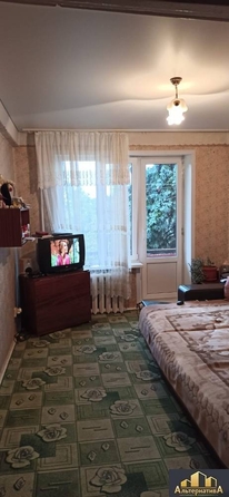 
  Продается 2-комн. квартира, 45 м², Артема Сергеева ул
. Фото 3.