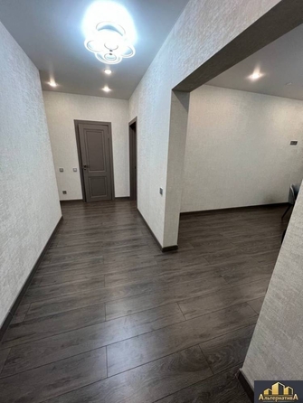 
  Продается 2-комн. квартира, 76 м², Пальмиро Тольятти ул
. Фото 13.