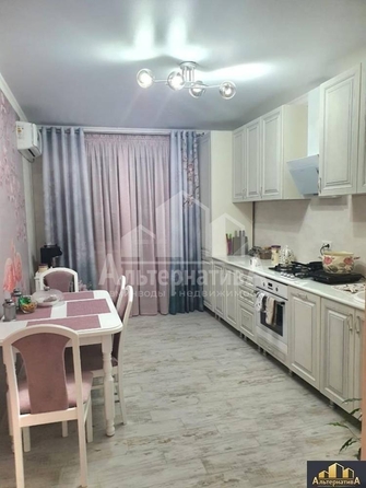 
  Продается 3-комн. квартира, 82.7 м², Галерейная ул
. Фото 1.