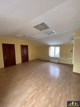 
   Продам дом, 260 м², Ессентуки

. Фото 2.