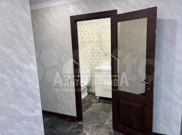 
  Продается 2-комн. квартира, 62 м², Украинская ул
. Фото 5.