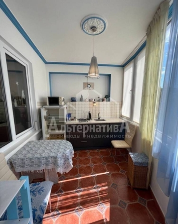 
  Продается 2-комн. квартира, 76 м², Кирова ул
. Фото 6.