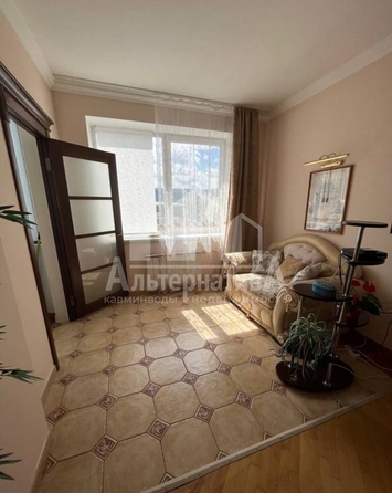
  Продается 2-комн. квартира, 76 м², Кирова ул
. Фото 5.