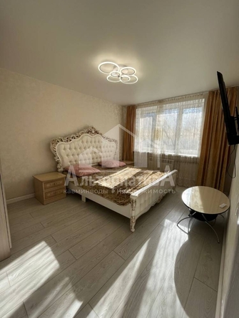 
  Продается 3-комн. квартира, 75 м², 8 Марта ул
. Фото 3.