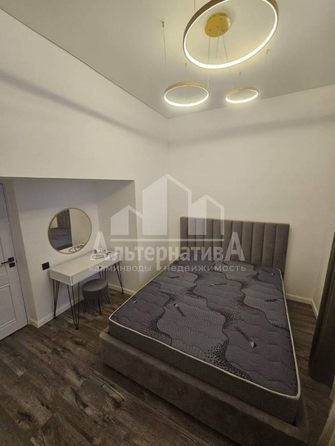 
   Продам 3-комнатную, 123 м², Велинградская ул

. Фото 8.