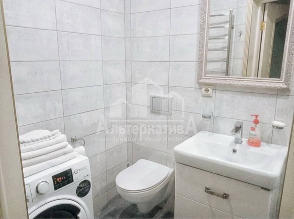 
   Продам 1-комнатную, 35 м², Окопная ул

. Фото 9.