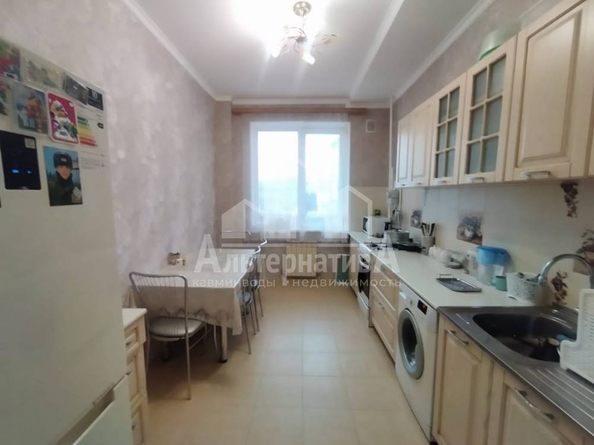 
   Продам 2-комнатную, 48.9 м², Красивая ул

. Фото 3.