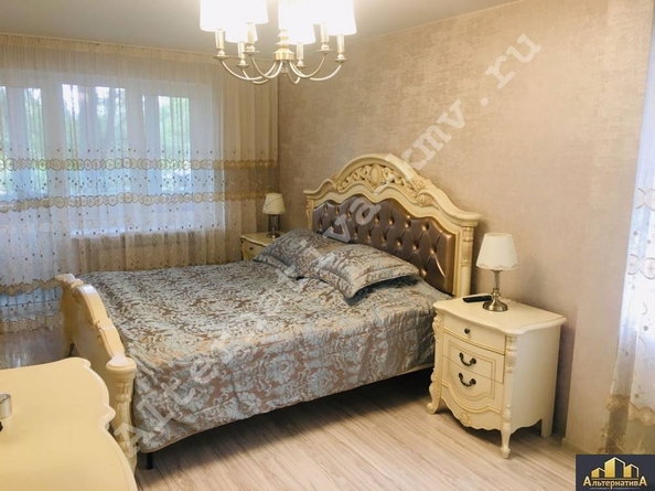 
  Продается 3-комн. квартира, 75.5 м², Украинская ул
. Фото 1.