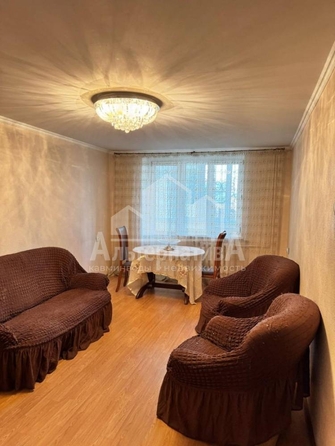 
  Продается 3-комн. квартира, 71.4 м², Калинина ул
. Фото 4.