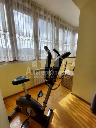 
  Продается 3-комн. квартира, 92.4 м², Романенко ул
. Фото 8.