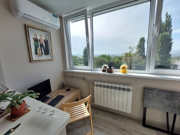 
  Продается 3-комн. квартира, 78 м², Аджарская ул
. Фото 4.