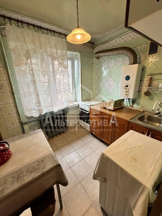 
  Продается 3-комн. квартира, 60 м², Андрея Губина ул
. Фото 2.