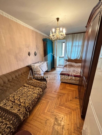 
  Продается 3-комн. квартира, 60 м², Андрея Губина ул
. Фото 8.
