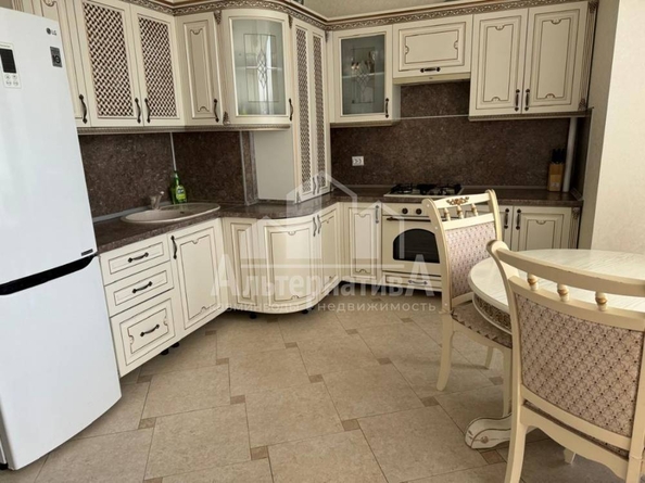 
  Продается 2-комн. квартира, 90 м², Жуковского ул
. Фото 4.