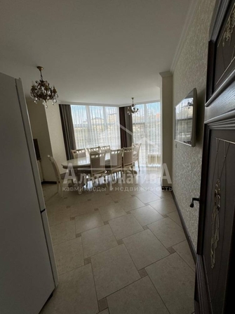 
  Продается 2-комн. квартира, 90 м², Жуковского ул
. Фото 6.