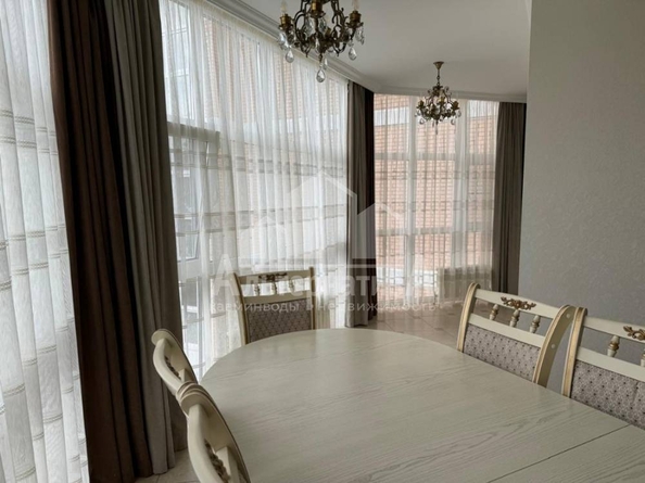 
  Продается 2-комн. квартира, 90 м², Жуковского ул
. Фото 7.