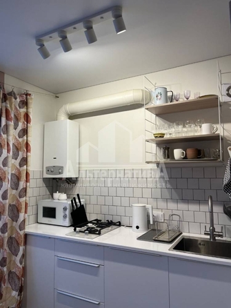 
  Продается 1-комн. квартира, 35 м², Свердлова ул
. Фото 4.