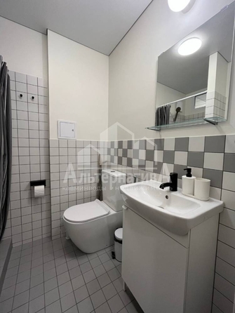 
  Продается 1-комн. квартира, 35 м², Свердлова ул
. Фото 13.