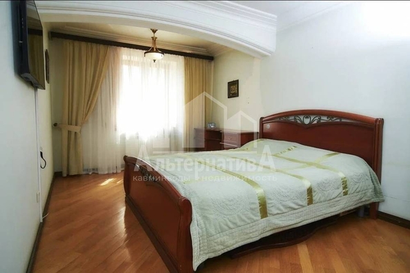 
  Продается 4-комн. квартира, 138 м², Набережная ул
. Фото 23.