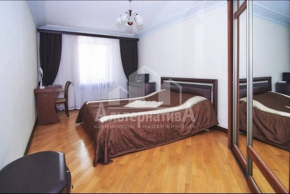 
  Продается 4-комн. квартира, 138 м², Набережная ул
. Фото 26.