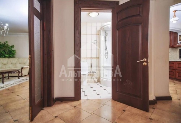 
  Продается 4-комн. квартира, 138 м², Набережная ул
. Фото 28.