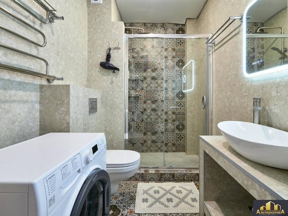 
  Продается 3-комн. квартира, 100 м², Декабристов ул
. Фото 8.