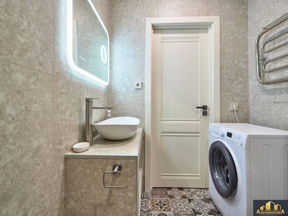 
  Продается 3-комн. квартира, 100 м², Декабристов ул
. Фото 11.