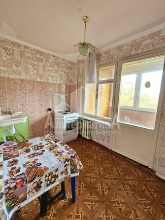 
   Продам 1-комнатную, 30.9 м², Азербайджанская ул

. Фото 2.