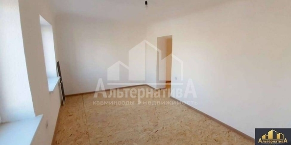 
   Продам 2-комнатную, 40 м², Главная ул

. Фото 2.