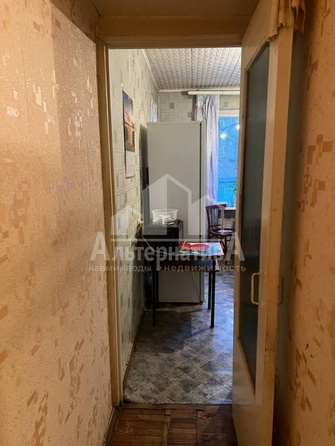 
   Продам 4-комнатную, 76.4 м², Жмакина ул

. Фото 3.