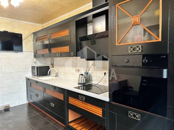 
  Продается 2-комн. квартира, 67 м², Набережная ул
. Фото 1.