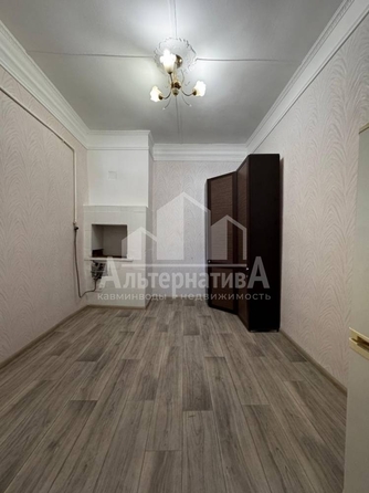 
   Продам 1-комнатную, 18 м², Шаумяна ул

. Фото 2.