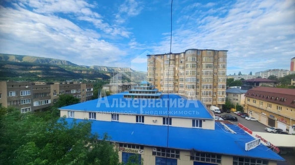 
  Продается 2-комн. квартира, 40.1 м², Красивая ул
. Фото 3.