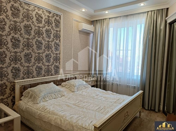 
  Продается 1-комн. квартира, 61 м², Революции ул
. Фото 12.
