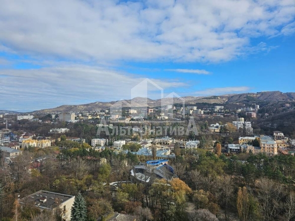 
  Продается 4-комн. квартира, 220.4 м², Шаумяна ул
. Фото 7.