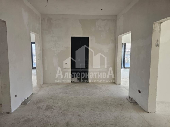 
   Продам 4-комнатную, 220.4 м², Шаумяна ул

. Фото 10.