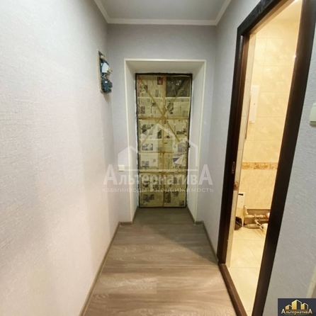 
  Продается 1-комн. квартира, 28.5 м², Островского ул
. Фото 3.