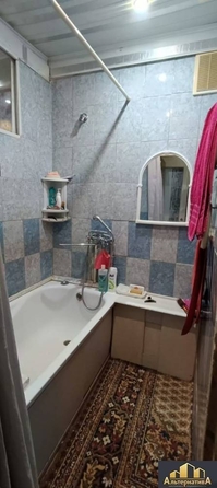 
  Продается 3-комн. квартира, 60 м², Крутая дорога ул
. Фото 6.