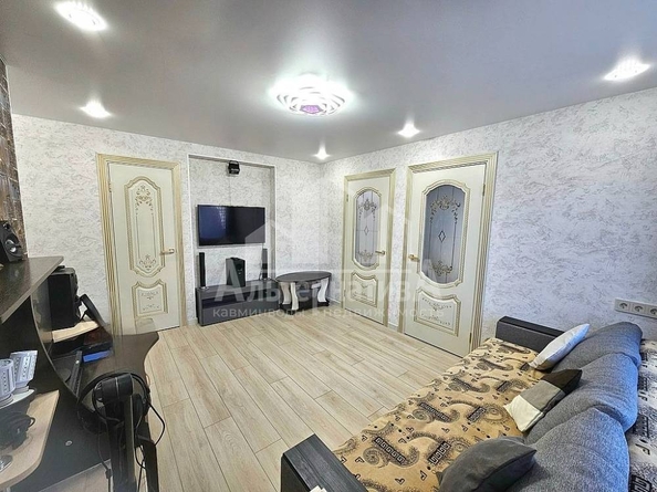 
   Продам 2-комнатную, 43.6 м², Кирова ул

. Фото 3.