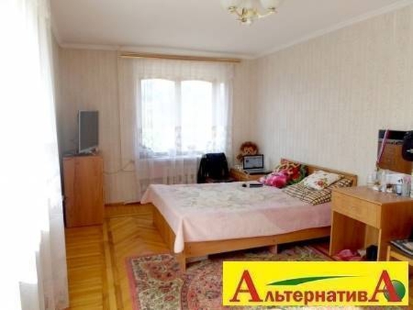 
   Продам 3-комнатную, 94.2 м², Набережная ул

. Фото 7.