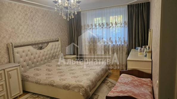 
  Продается 4-комн. квартира, 92 м², Велинградская ул
. Фото 19.