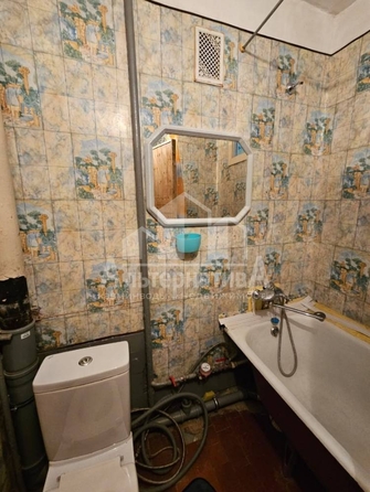 
  Продается 2-комн. квартира, 37 м², Островского ул
. Фото 9.